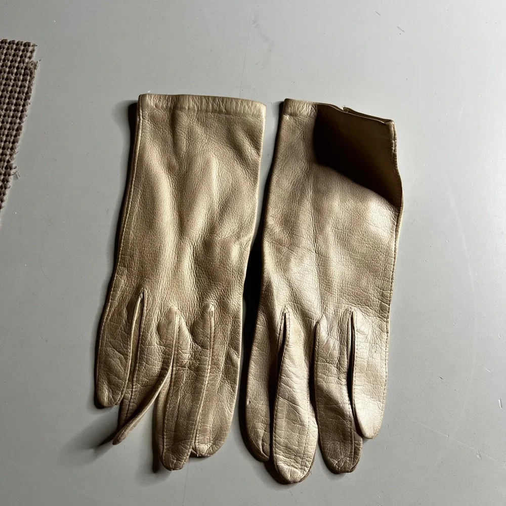 Vintage Cream Leather Dress Gloves Pearl Button 1950s Mid Century Bridal‎ Ivory